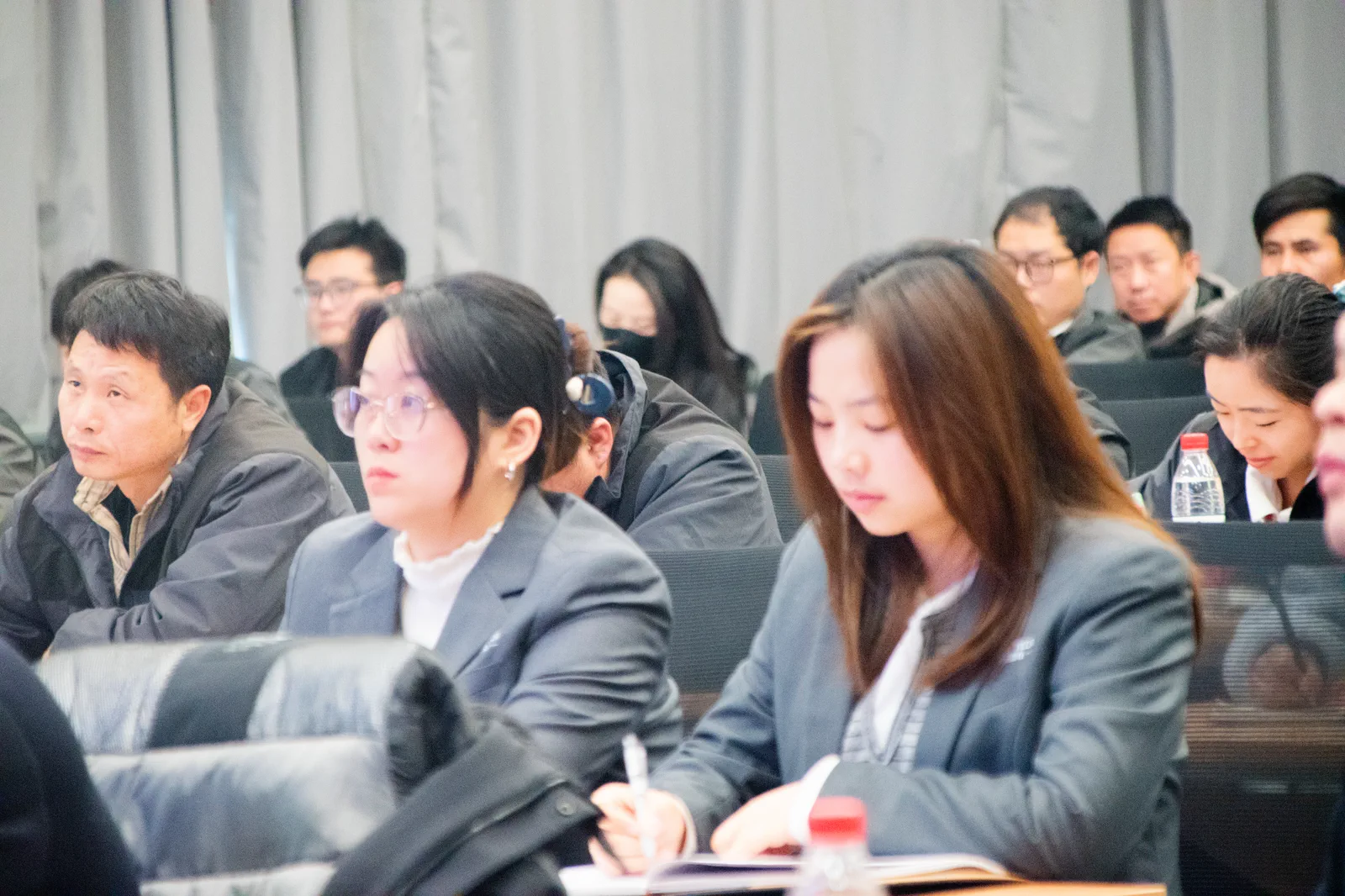 英翰尼员工活动与团队风采