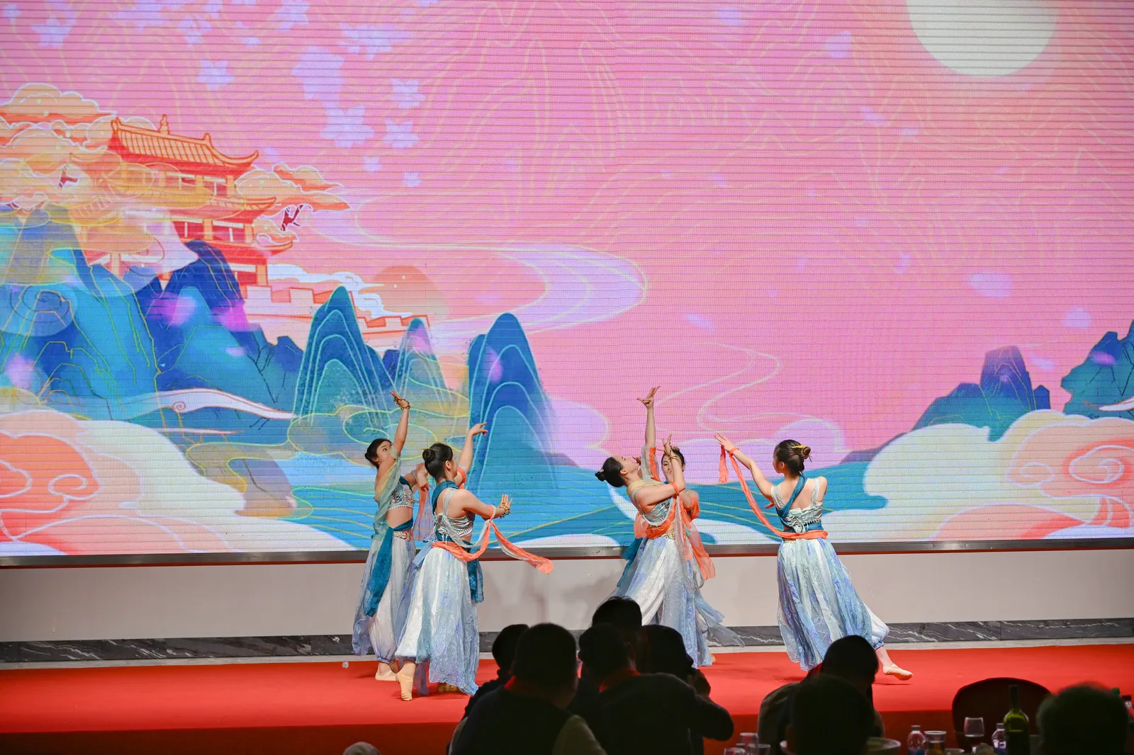 英翰尼员工活动与团队风采